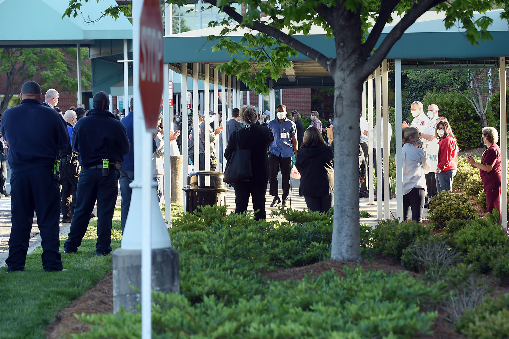 First Responders Salute Atrium Health Workers